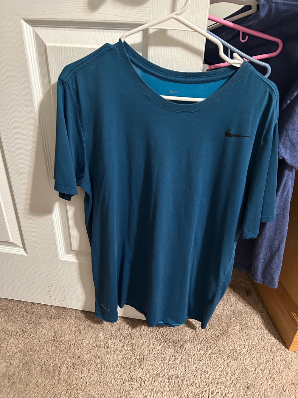 Nike Men’s Teal Crew Neck Short-Sleeve Tee